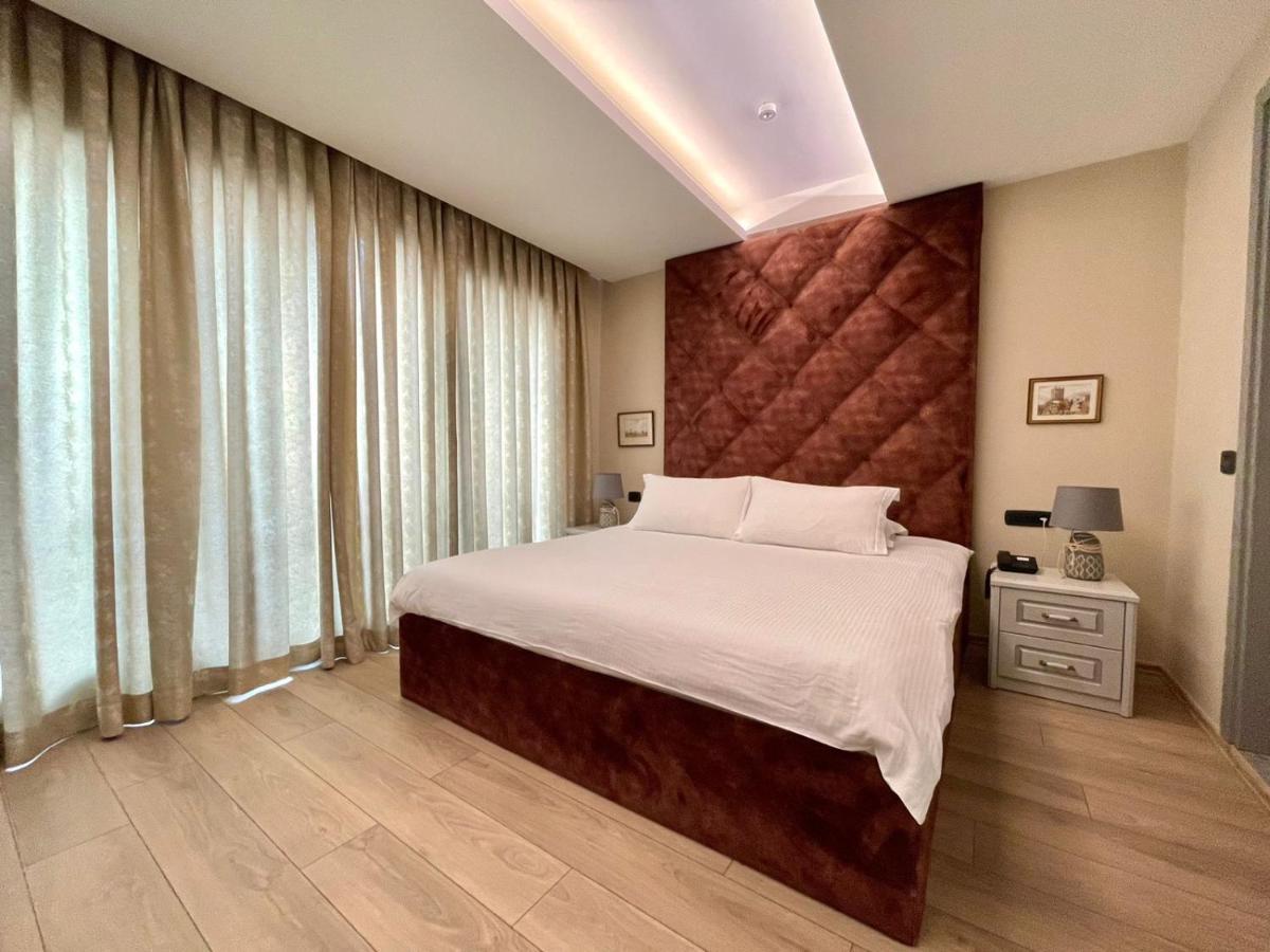 Vila Shard Boutique Hotel Tirana Exterior photo