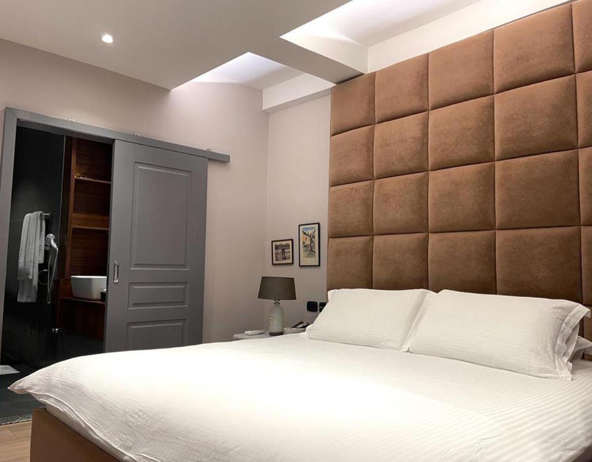 Vila Shard Boutique Hotel Tirana Exterior photo